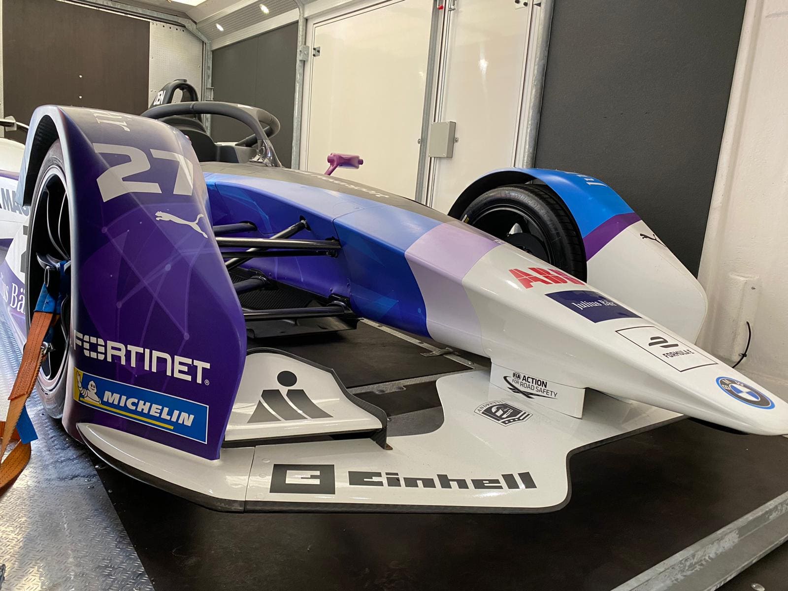 prototype Transport Formula E with Luxuswagen Transport