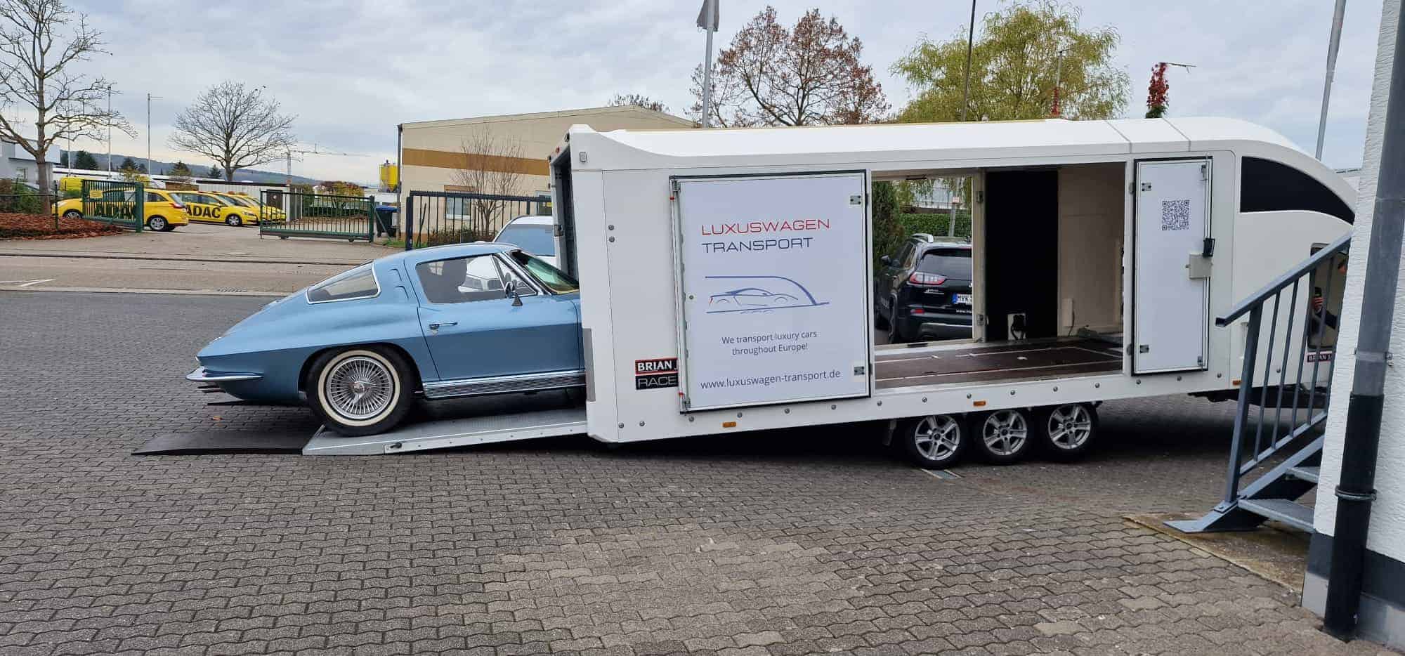 Oldtimer Corvette 2 geschlossen transportieren lassen mit Luxuswagen Transport